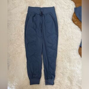 Lululemon dance studio mid rise joggers size 6 blue